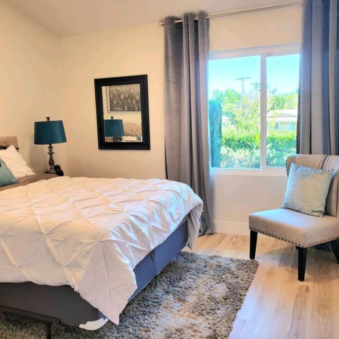 הוילה לוס אנג'לס Spacious 4Bed 2Bath, Gated Pool, Wi-Fi, Garage מראה חיצוני תמונה