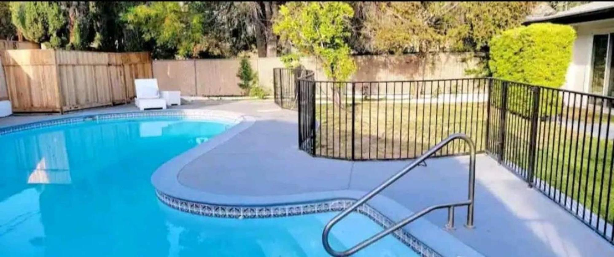 הוילה לוס אנג'לס Spacious 4Bed 2Bath, Gated Pool, Wi-Fi, Garage מראה חיצוני תמונה